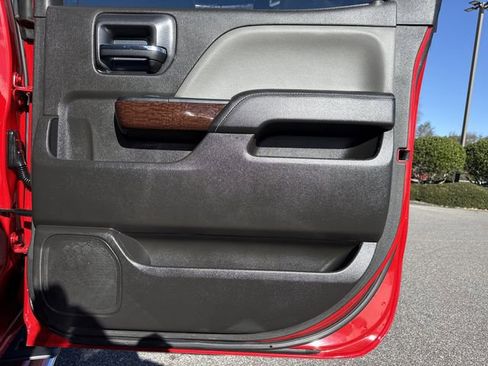 Used 2018 GMC Sierra 1500 SLT image 36