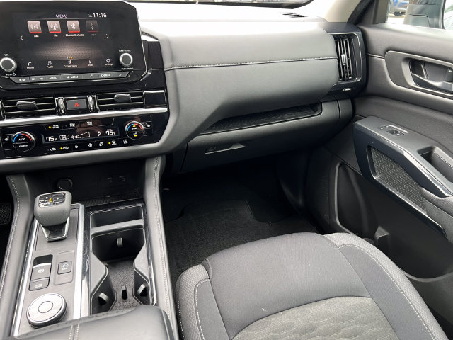 Used 2024 Nissan Pathfinder SV AWD/4WD image 30