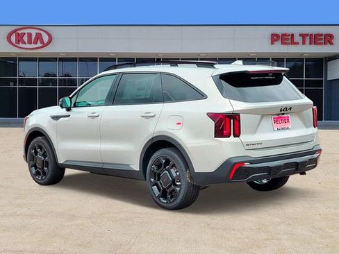 New 2026 Kia Sorento AWD image 3