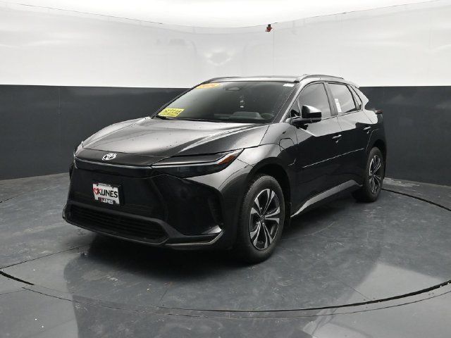 Used 2024 Toyota bZ4X AWD w/ Weather Package image 4