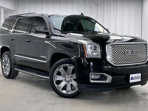 Used 2016 GMC Yukon SLT w/ Open Road Package image 35