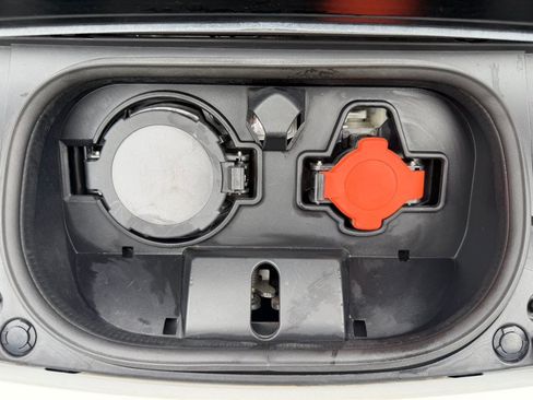 Used 2024 Nissan Leaf SV Plus FWD image 43