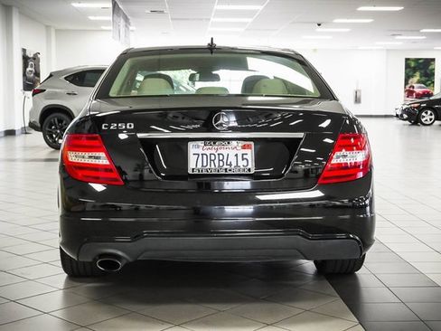 Used 2014 Mercedes-Benz C 250 Sedan image 7