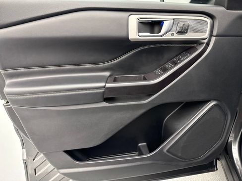 Used 2020 Ford Explorer ST AWD/4WD image 18