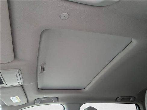Used 2024 Honda CR-V EX image 15