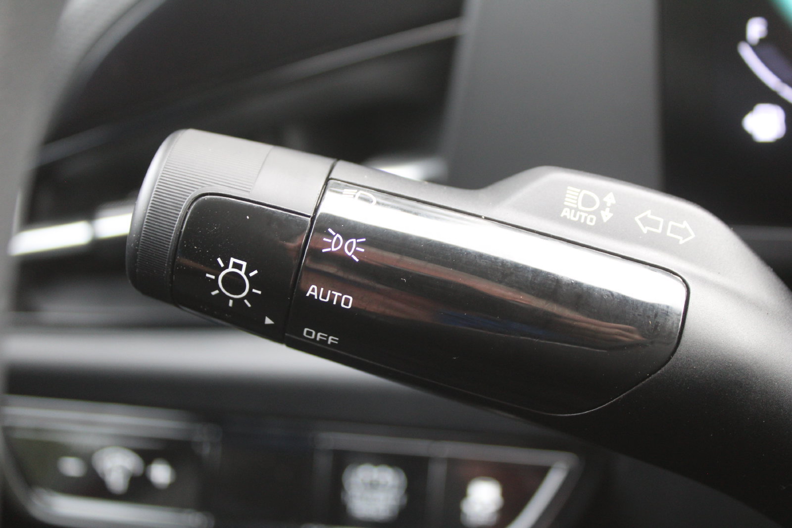 New 2026 Kia Niro EX w/ EX Premium Package FWD image 29