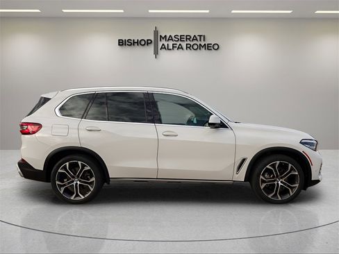 Used 2023 BMW X5 sDrive40i w/ Premium Package image 8