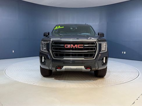 Used 2023 GMC Yukon AT4 w/ AT4 Premium Package image 6