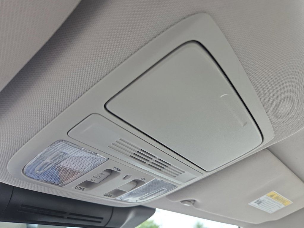 Used 2019 Honda Accord EX-L image 54
