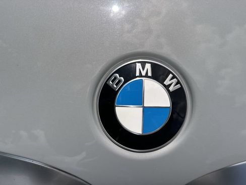 Used 2023 BMW X4 xDrive30i w/ M Sport Package AWD/4WD image 10