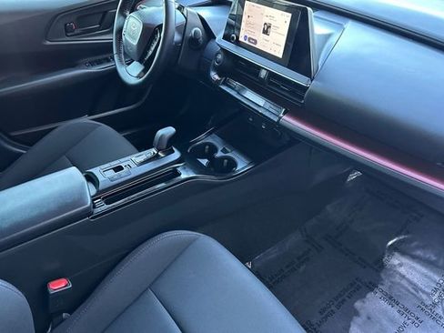 Certified 2024 Toyota Prius Prime SE image 24