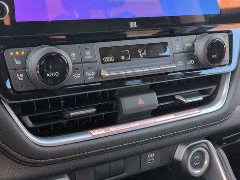 Certified 2026 Toyota Grand Highlander Limited image 24