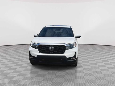 Certified 2024 Honda Passport EX-L image 3