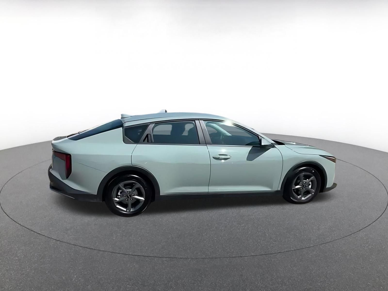Used 2026 Kia K4 FWD image 14