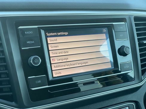 Used 2018 Volkswagen Atlas S FWD image 11