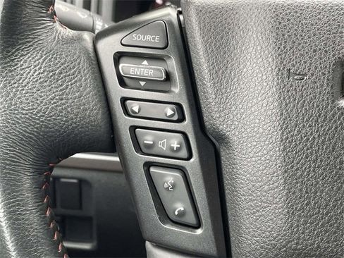Used 2024 Nissan Titan PRO-4X w/ Off Road Protection Package image 17
