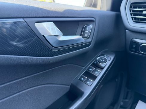 Used 2023 Ford Escape ST-Line w/ Tech Pack #1 FWD image 25