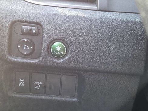 Used 2017 Honda Ridgeline RT image 21