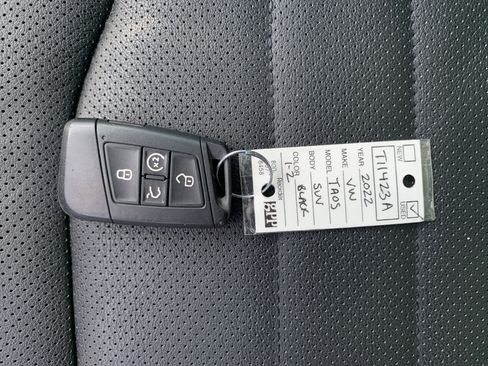 Used 2022 Volkswagen Taos SEL AWD/4WD image 37