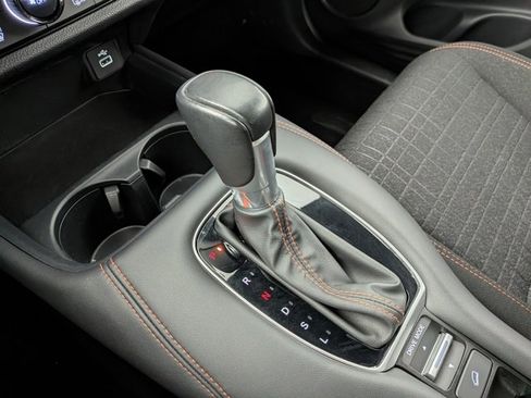 Used 2024 Honda HR-V Sport image 19