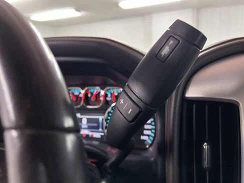 Used 2018 GMC Sierra 1500 SLT w/ SLT Premium Package image 15