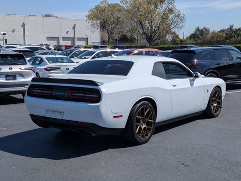 Used 2017 Dodge Challenger R/T Scat Pack w/ Leather Interior Group image 5