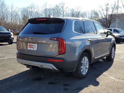 Used 2020 Kia Telluride LX AWD/4WD image 4