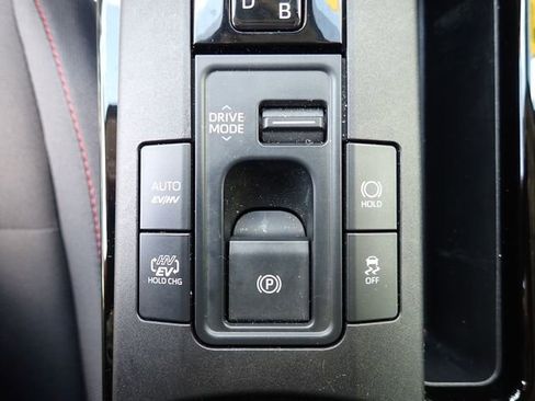 Used 2024 Toyota Prius Prime FWD image 25