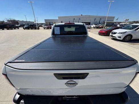 Used 2022 Nissan Frontier S w/ Technology Package image 32