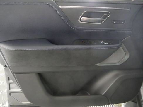 New 2026 INFINITI QX80 4WD image 14
