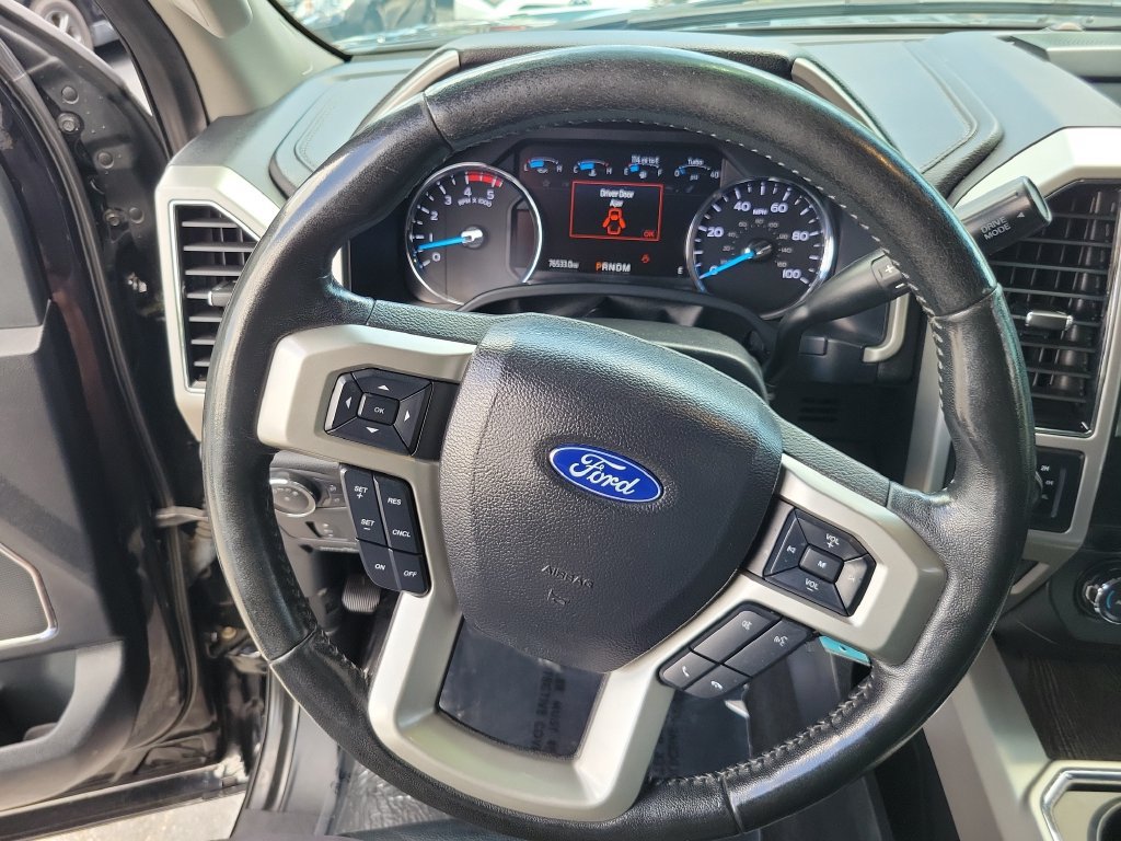 Used 2020 Ford F250 Lariat w/ Lariat Value Package AWD/4WD image 27