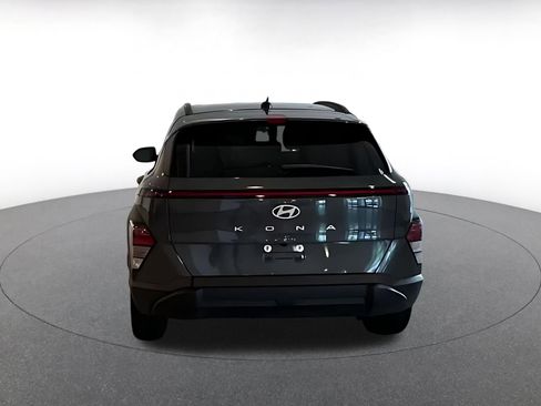 Used 2025 Hyundai Kona SEL image 10