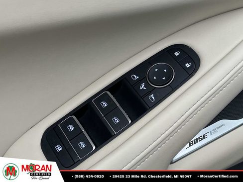 Used 2025 INFINITI QX60 Sensory AWD/4WD image 17