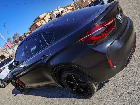 Used 2015 BMW X6 M image 8
