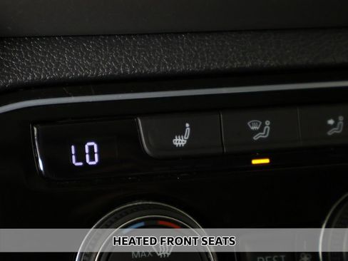 Used 2023 Volkswagen Atlas SE AWD/4WD image 7