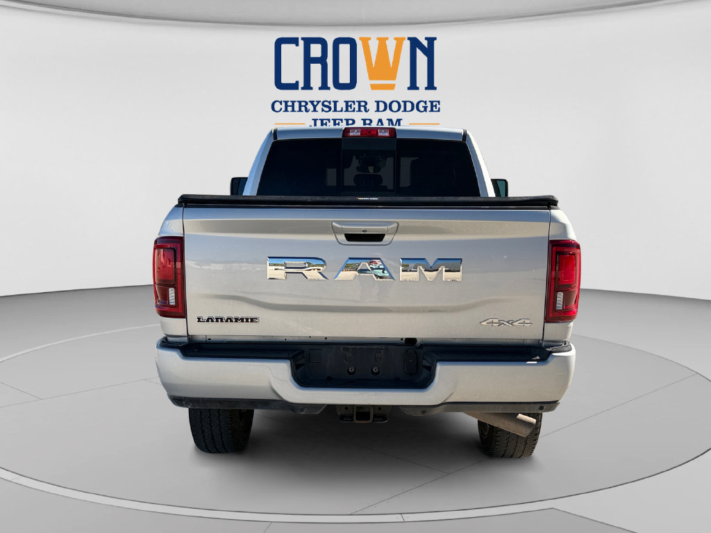 Used 2026 RAM 2500 Laramie AWD/4WD image 4