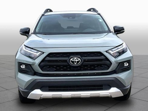 Used 2022 Toyota RAV4 Adventure w/ Convenience Package AWD/4WD image 4