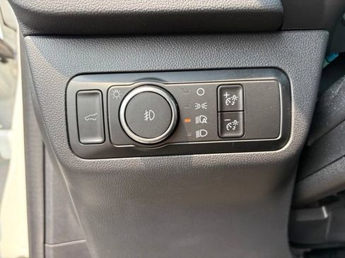 Used 2024 Ford Escape ST-Line Elite w/ Premium Technology Package AWD/4WD image 19