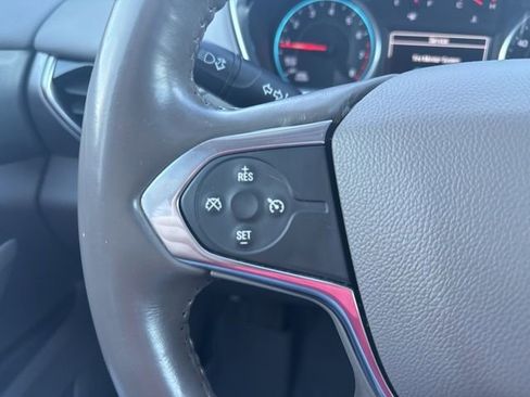 Used 2018 Chevrolet Traverse LT image 22