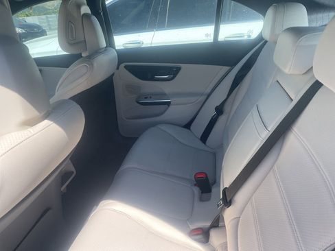 Certified 2023 Mercedes-Benz C 300 Sedan image 5
