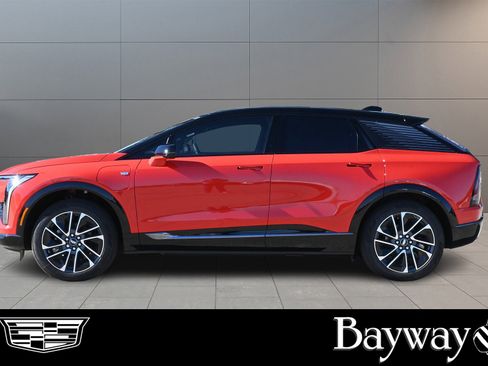 New 2026 Cadillac Optiq Sport 1 image 4