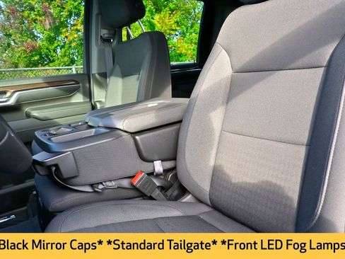 Used 2024 Chevrolet Silverado 2500 LT image 21