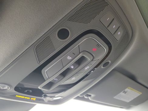 Used 2018 Audi Q5 2.0T Premium Plus w/ Premium Plus Package image 34