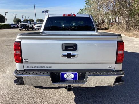 Used 2017 Chevrolet Silverado 1500 LT w/ LT Convenience Package image 8