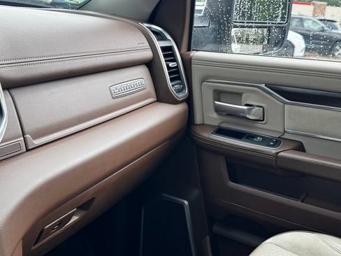 Used 2023 RAM 3500 Laramie AWD/4WD image 27