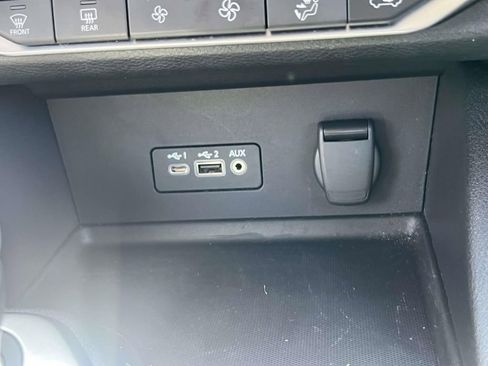Used 2023 Nissan Sentra SV w/ All-Weather Package FWD image 30