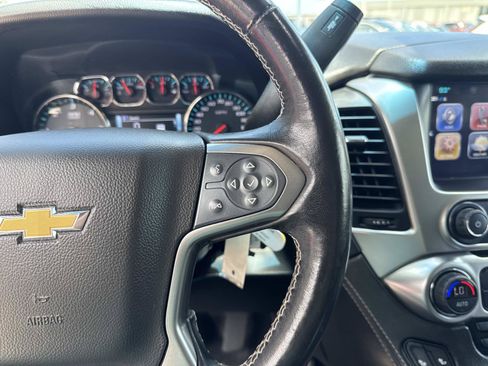 Used 2020 Chevrolet Suburban LT AWD/4WD image 23