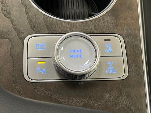 Used 2025 Genesis GV80 3.5T Advanced AWD/4WD image 48