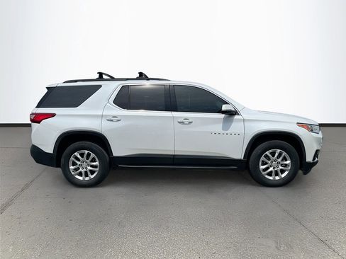 Used 2021 Chevrolet Traverse LT FWD image 8