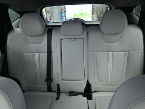 Used 2025 Hyundai Tucson SEL AWD/4WD image 33